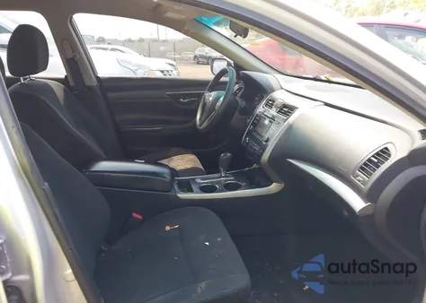 2015 Nissan Altima 2.5 S from USA, damaged, VIN 1N4AL3AP0FC267029